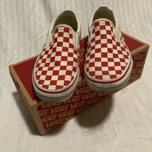 Van size 9 IU game day shoes!